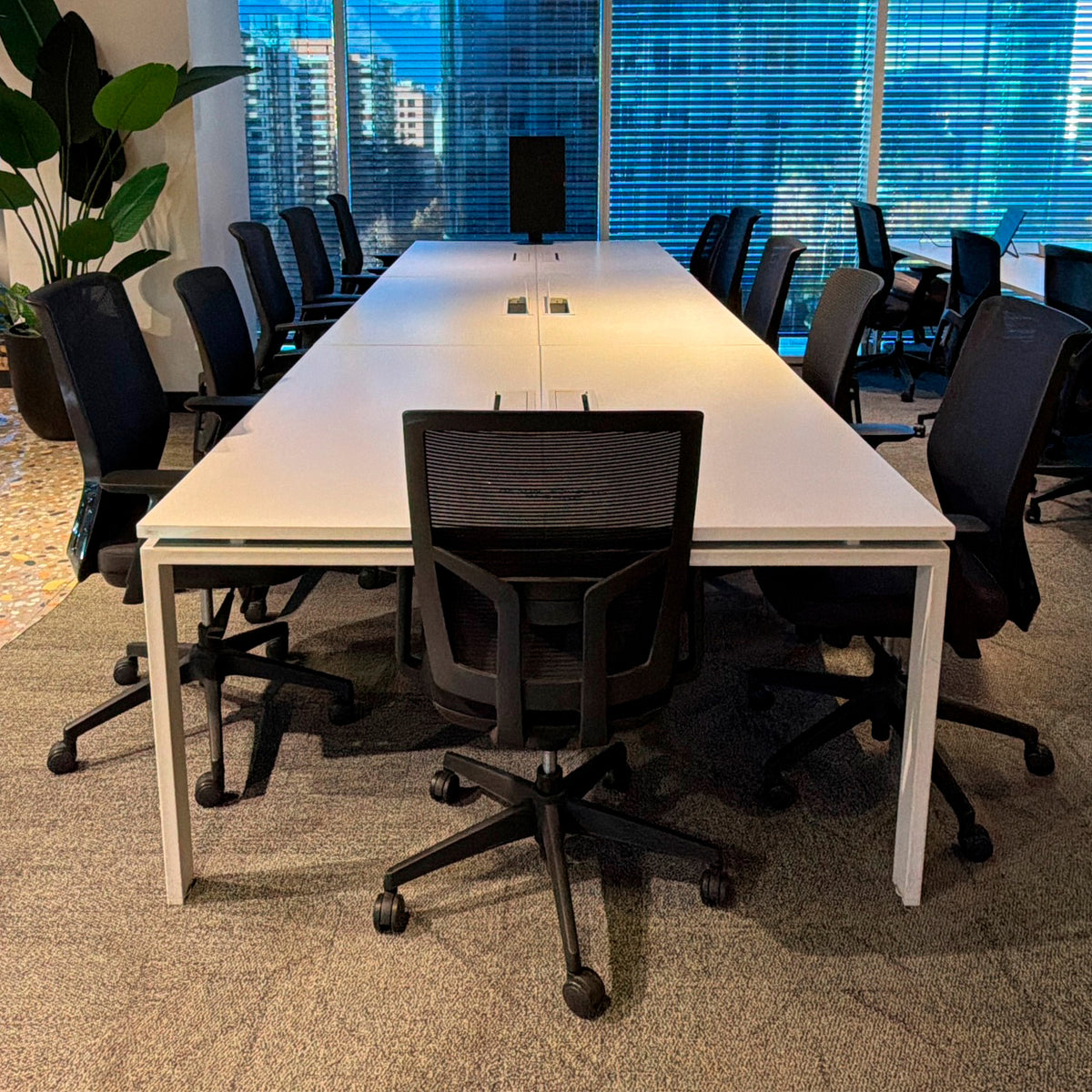 Escritorio Bench Triple / Mesa de Reunión