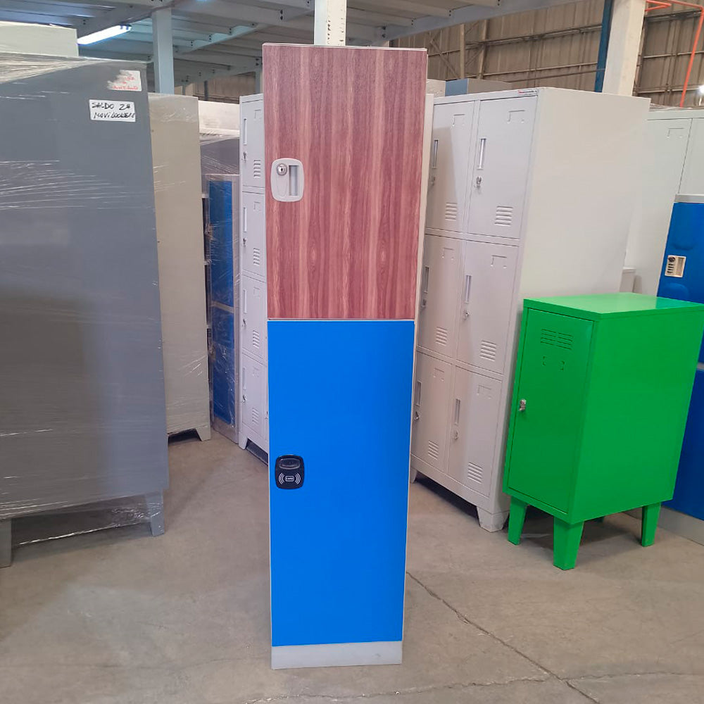 Lockers Plastico 1-2 puertas diferentes