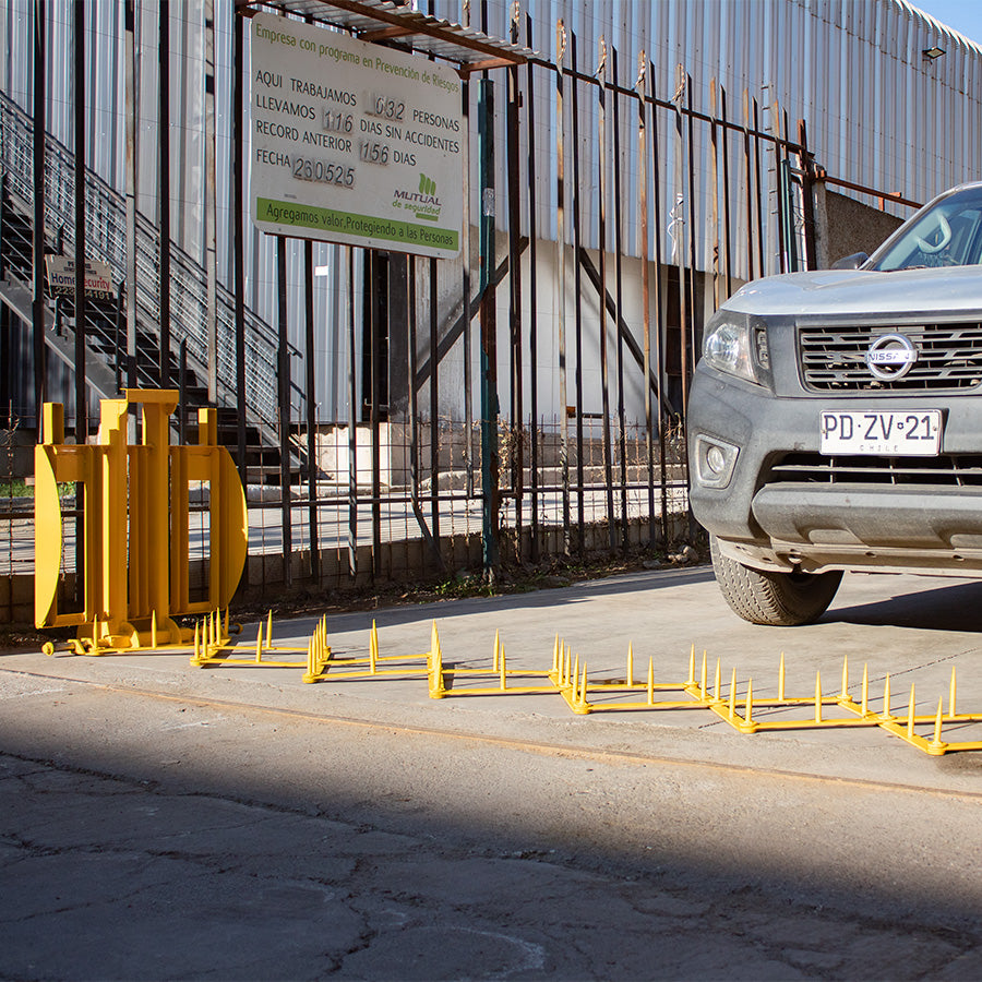 Barrera Pincha Neumáticos Desplegable Movimetal